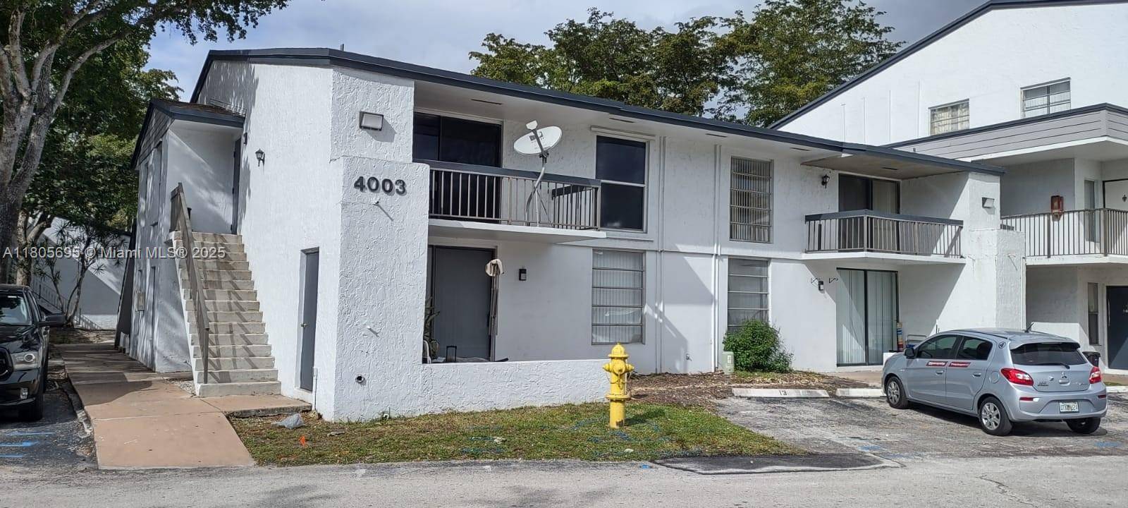 Sunrise, FL 33351,4003 N University Dr #204