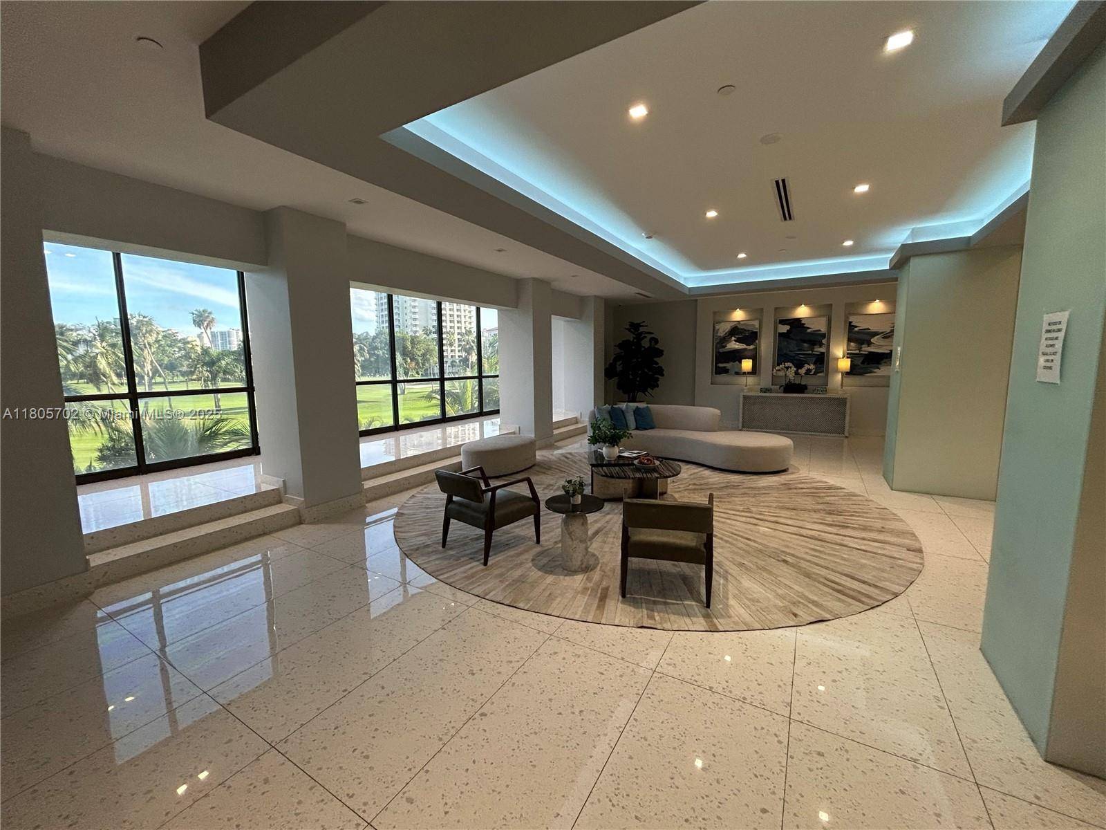 Aventura, FL 33180,20335 W Country Club Dr #903