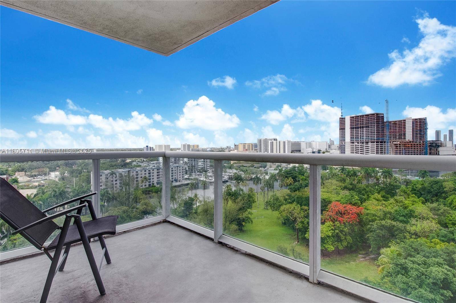 Miami, FL 33125,1871 NW S River Dr #1407