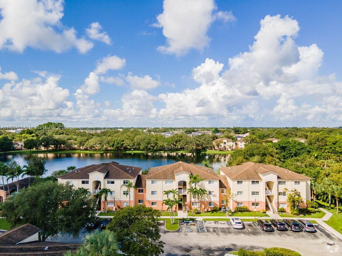 Hollywood, FL 33021,3650 N 56th Ave #503