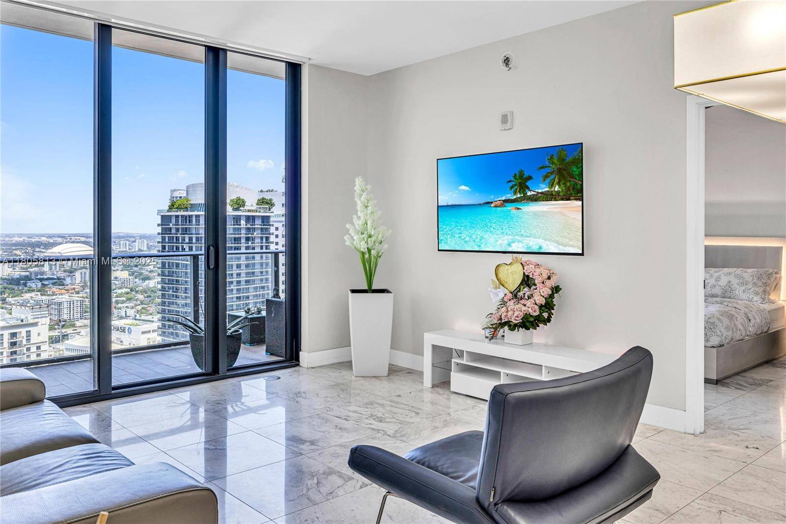 Miami, FL 33131,1010 Brickell Ave #4809
