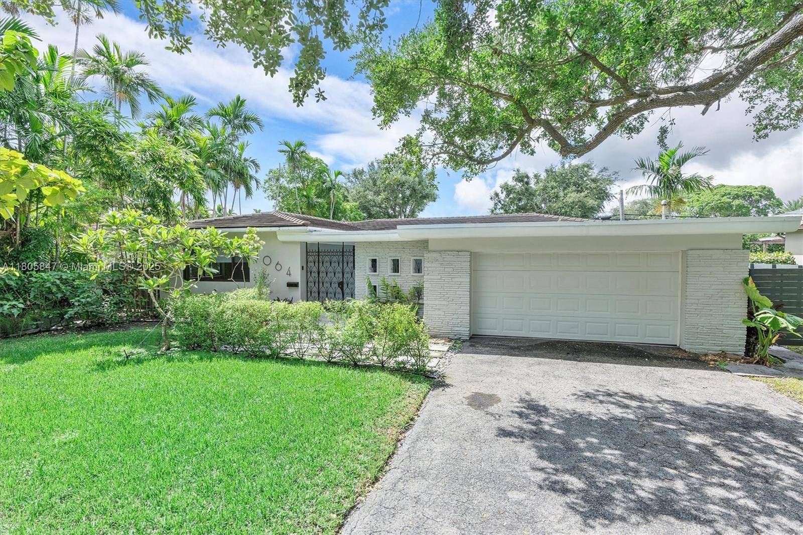Miami Shores, FL 33138,1064 NE 97th St