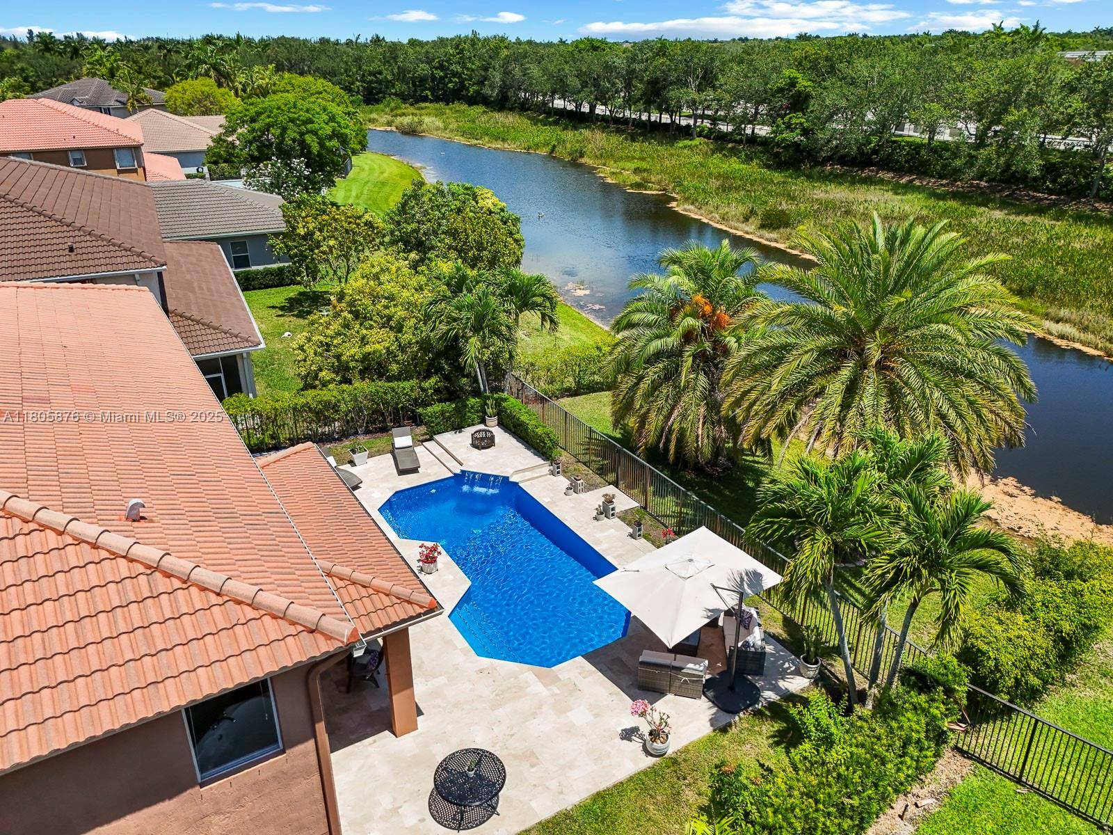 Weston, FL 33332,19165 N Gardenia Ave