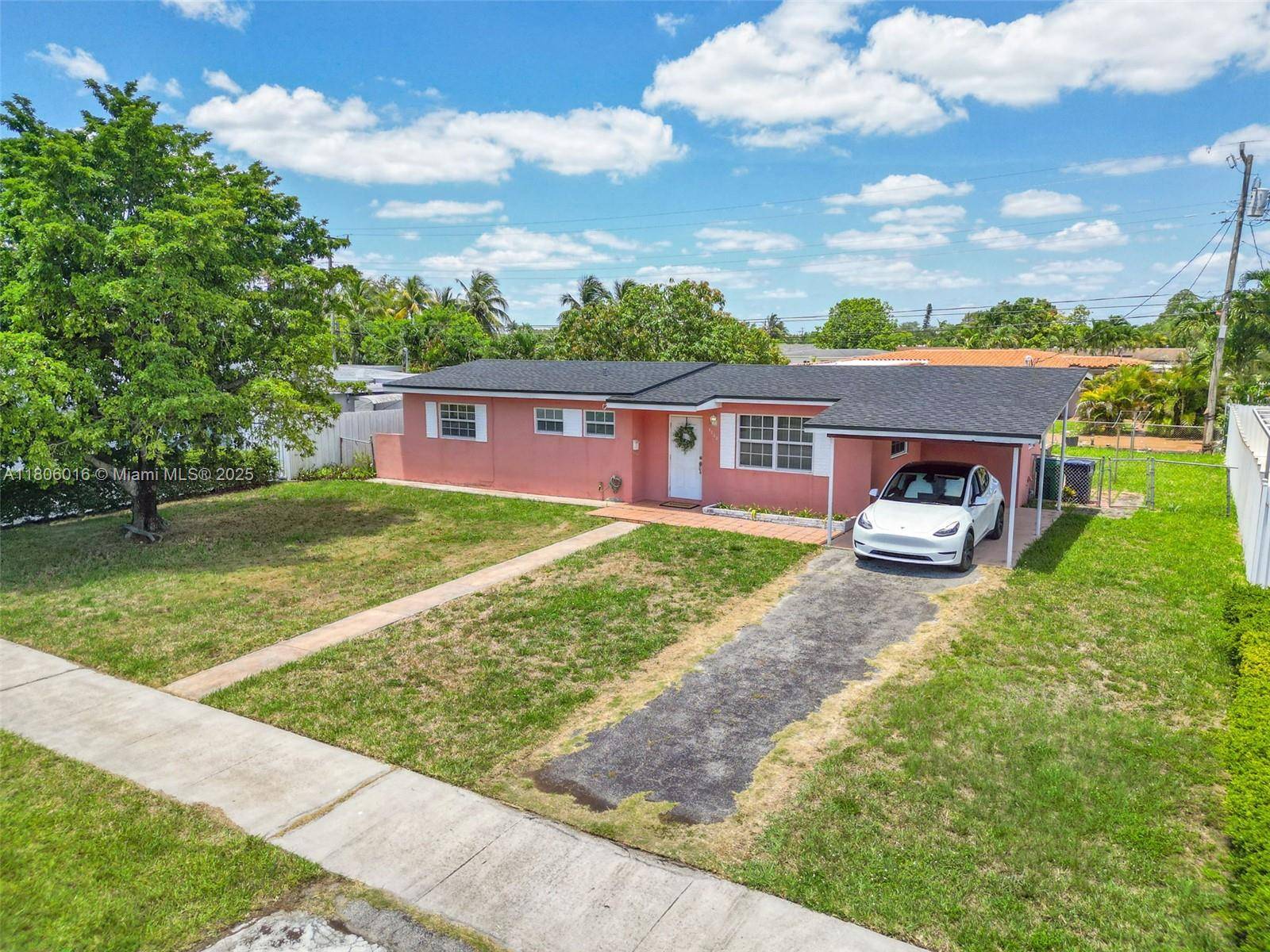 Miami, FL 33165,4230 SW 97th Pl