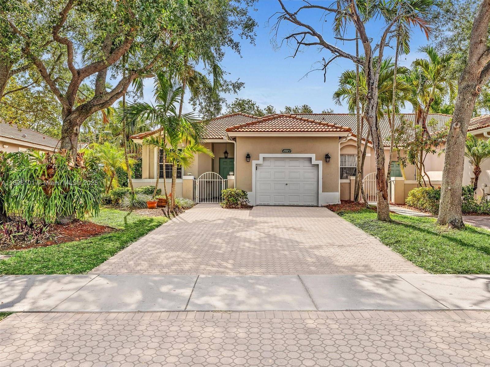 Sunrise, FL 33313,2530 E Aragon Blvd #1