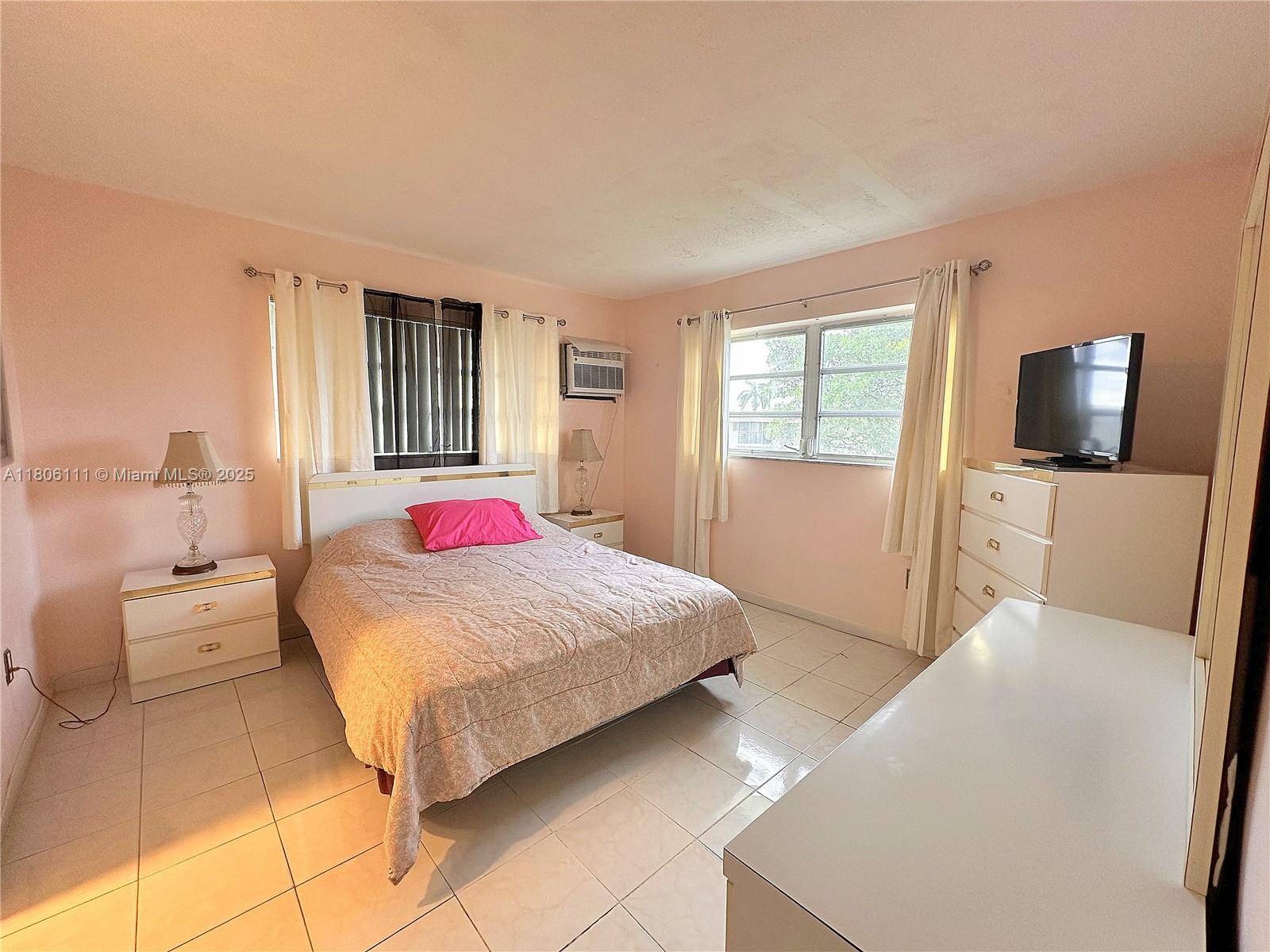 Miami, FL 33162,16790 NE 14th Ave #312