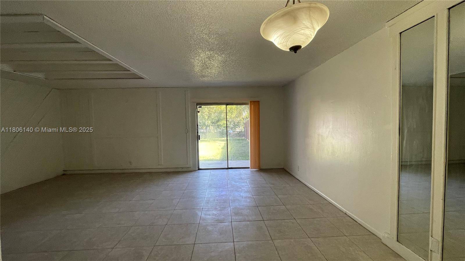 North Lauderdale, FL 33068,918 SW 74th Ave