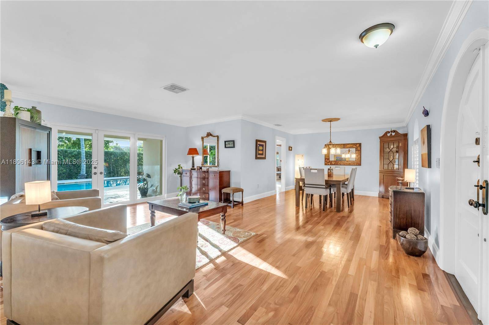Pinecrest, FL 33156,12600 SW 70th Ave