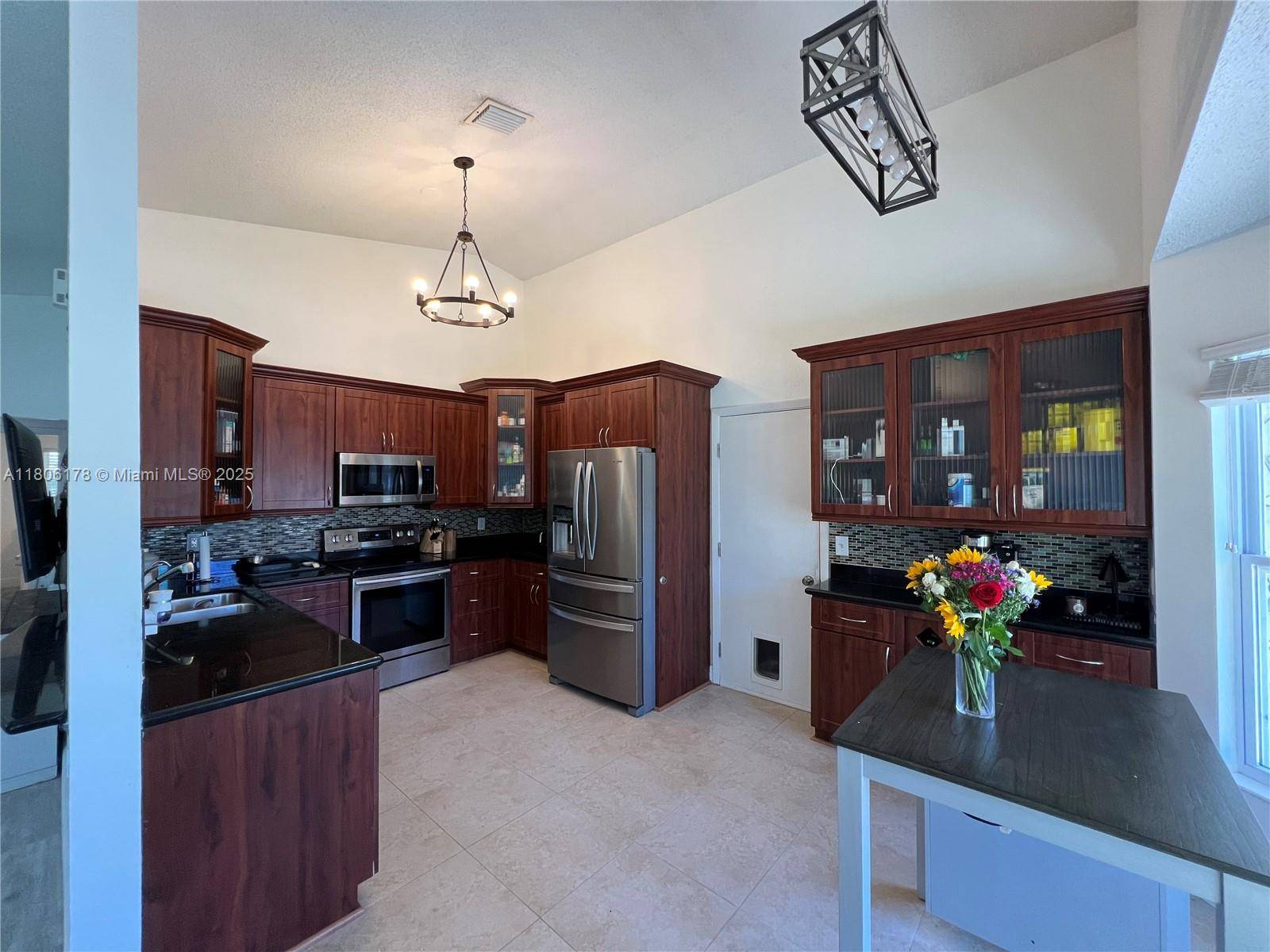 Davie, FL 33325,13570 SW 10th Pl