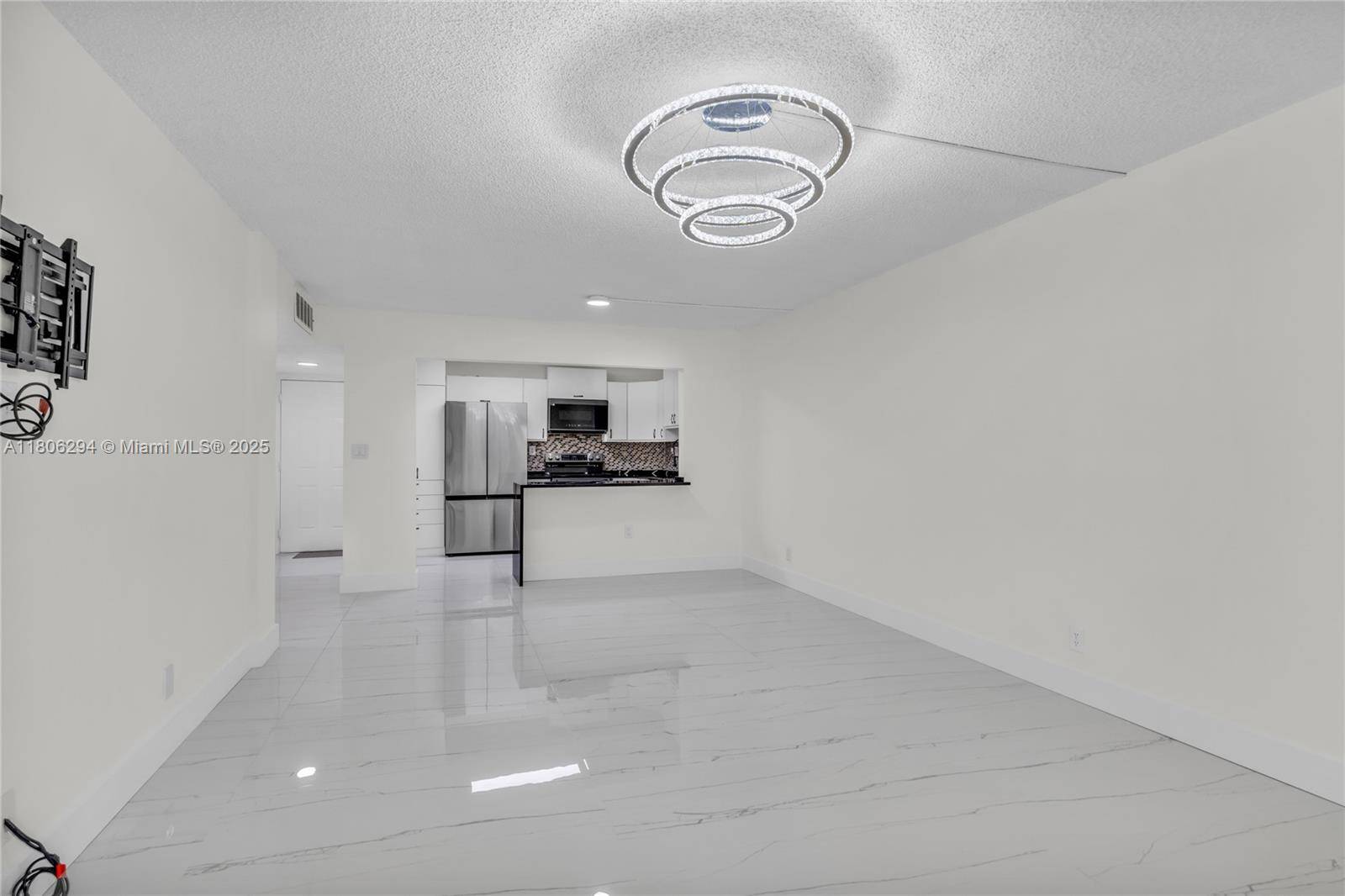 Coral Springs, FL 33065,4154 NW 90th Ave #104