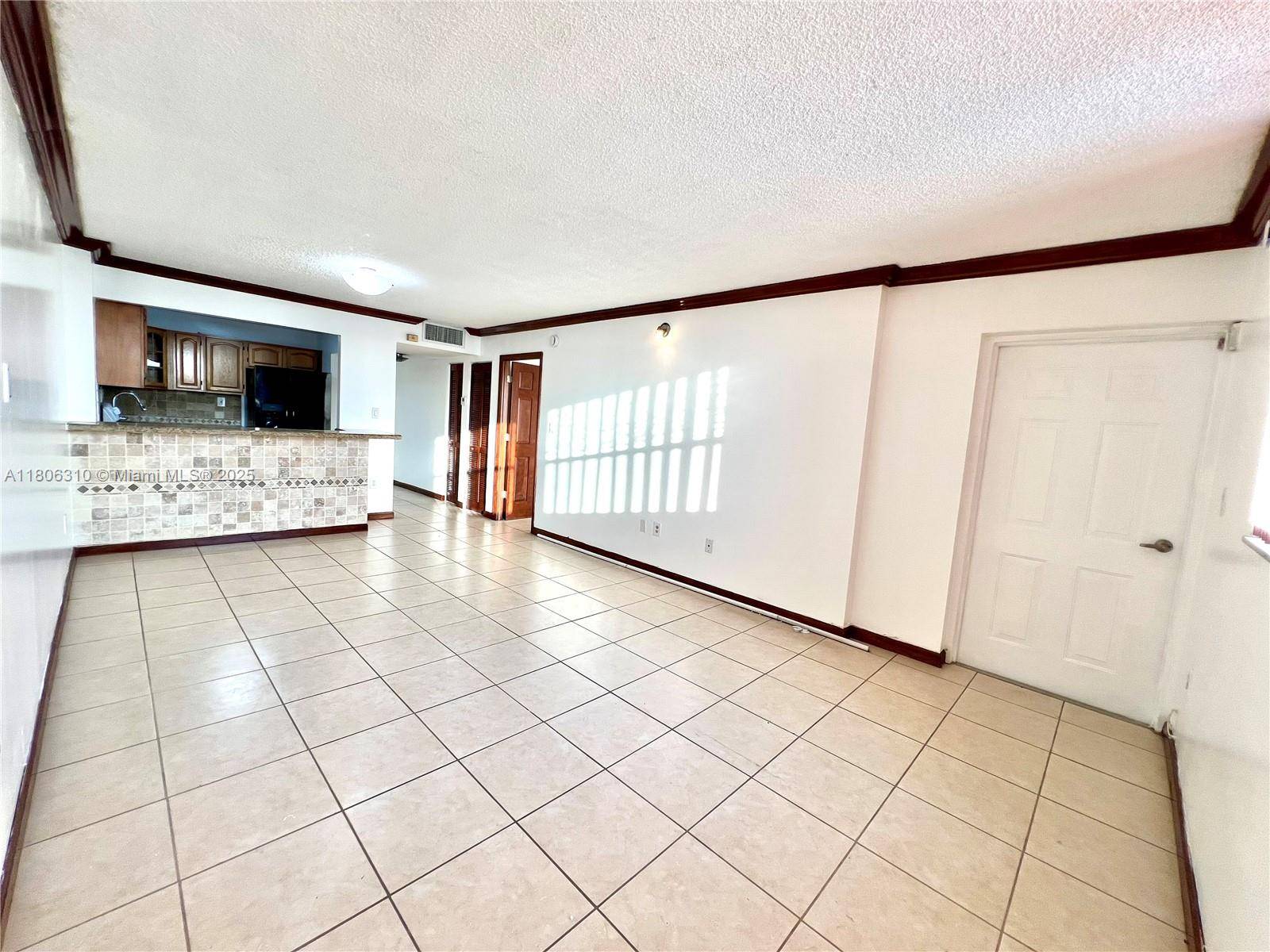 Hialeah, FL 33012,4675 W 18th Ct #308