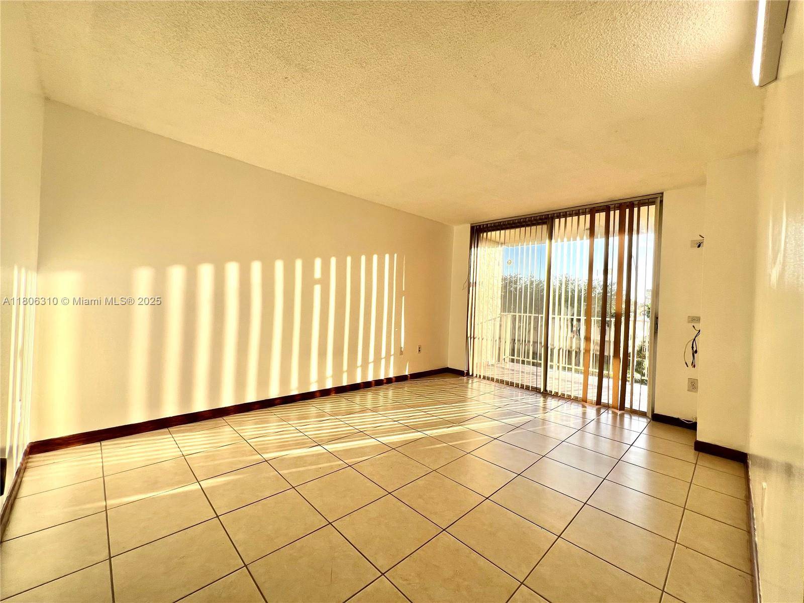 Hialeah, FL 33012,4675 W 18th Ct #308