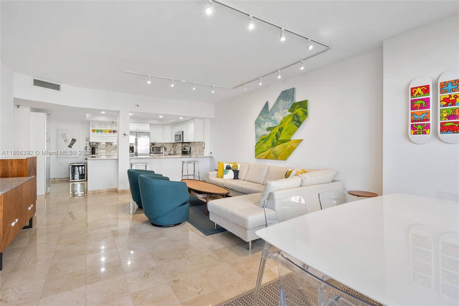 Miami, FL 33131,520 Brickell Key Dr #A604