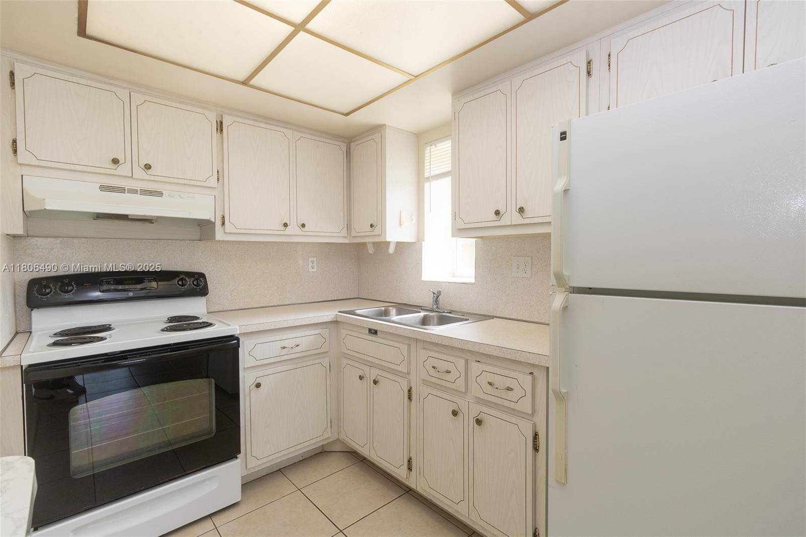 Coral Springs, FL 33065,8900 NW 38th Dr #7