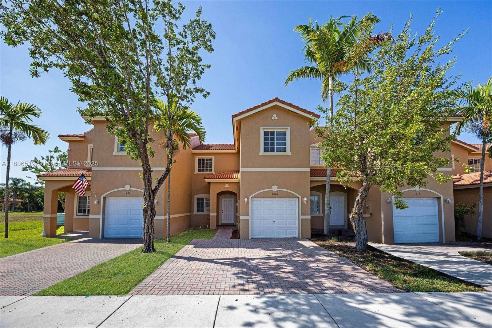 Homestead, FL 33033,1880 SE 3rd Dr