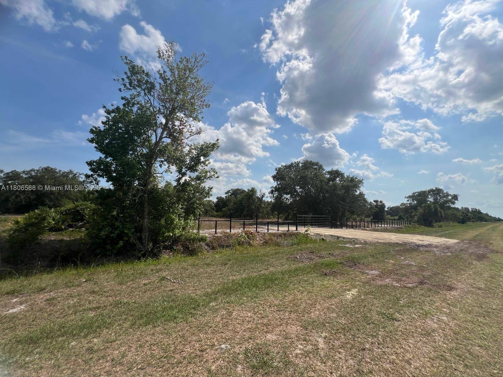 Okeechobee, FL 34972,18678 NW 284 st