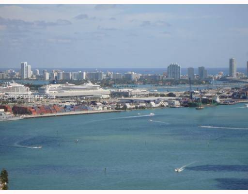 Miami, FL 33131,41 SE 5th St #2317