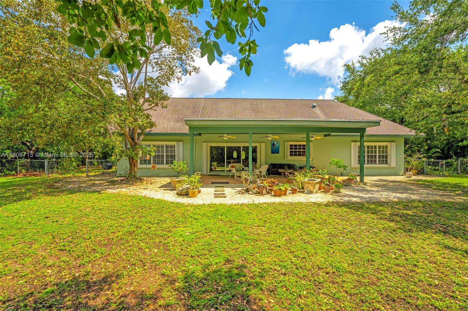 Homestead, FL 33031,15820 SW 250th St