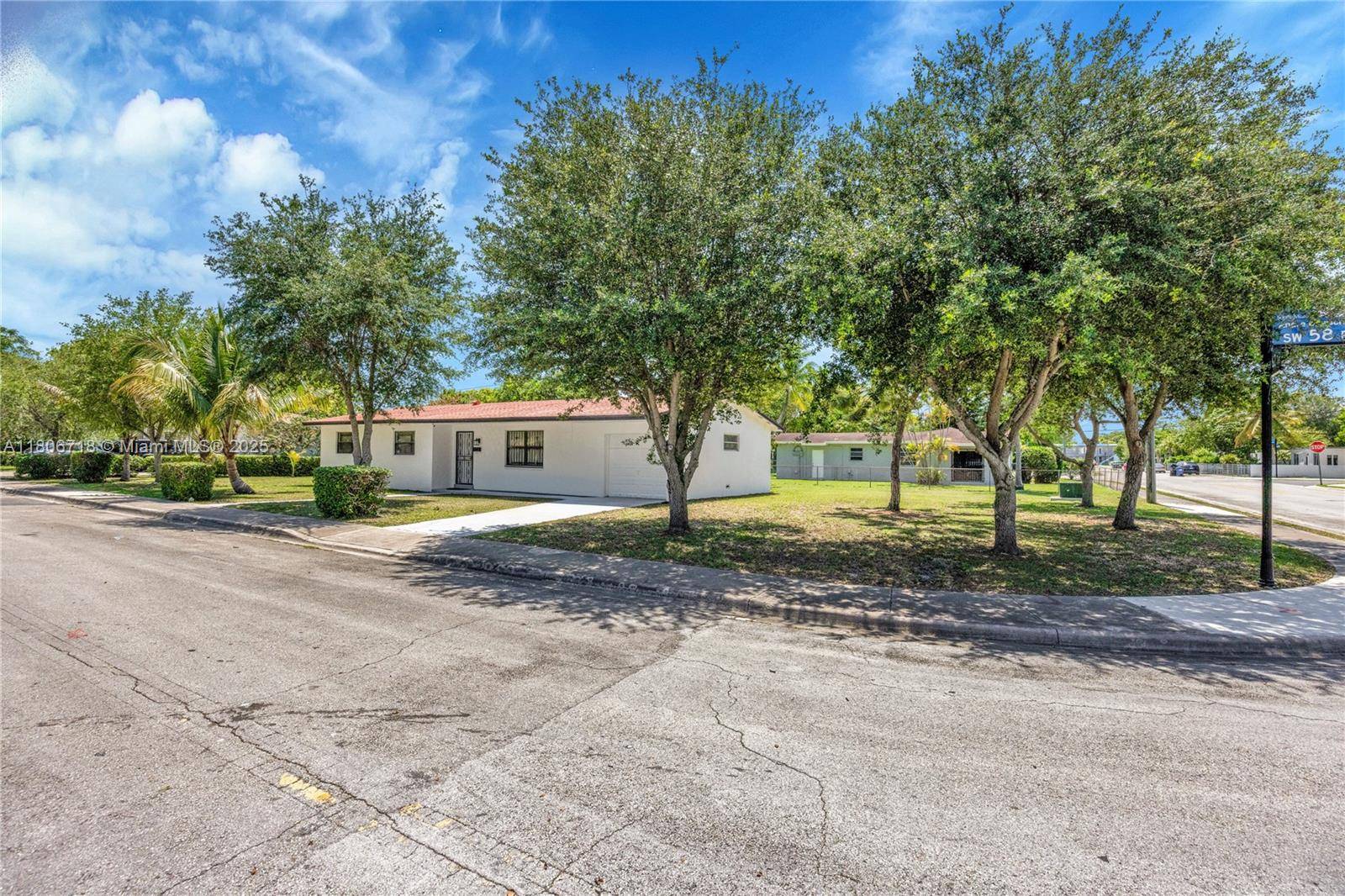 South Miami, FL 33143,6250 SW 58th Pl