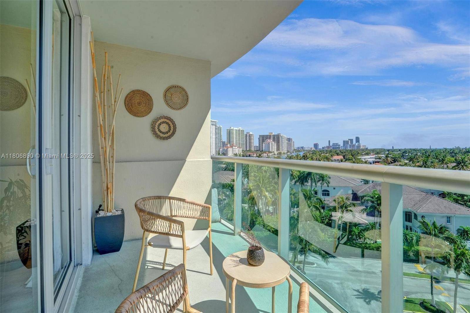 Sunny Isles Beach, FL 33160,19380 Collins Ave #718