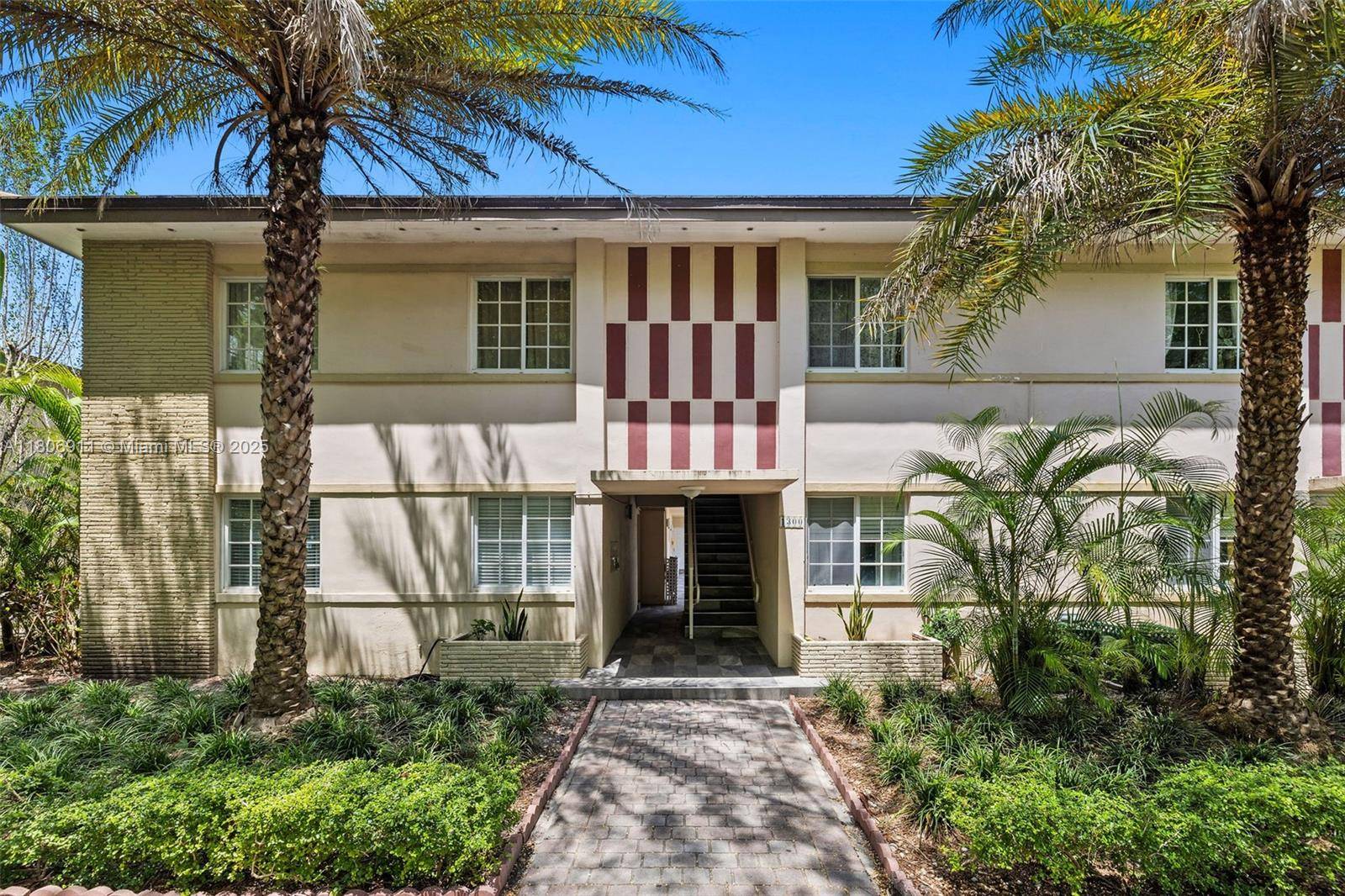 Coral Gables, FL 33134,1300 Salzedo St #1