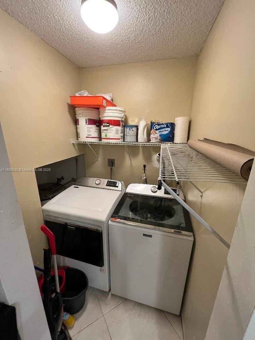Deerfield Beach, FL 33064,775 Crystal Lake Dr