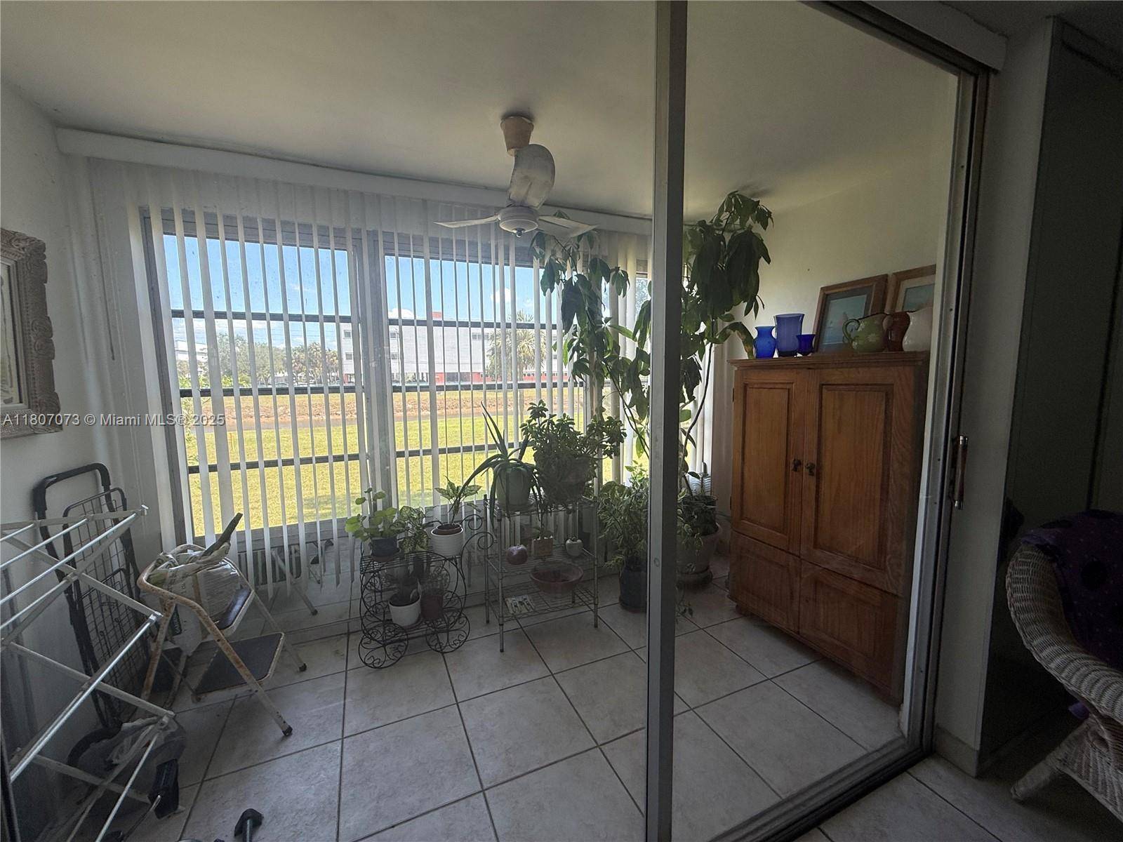 Sunrise, FL 33322,8021 N Sunrise Lakes Dr #206