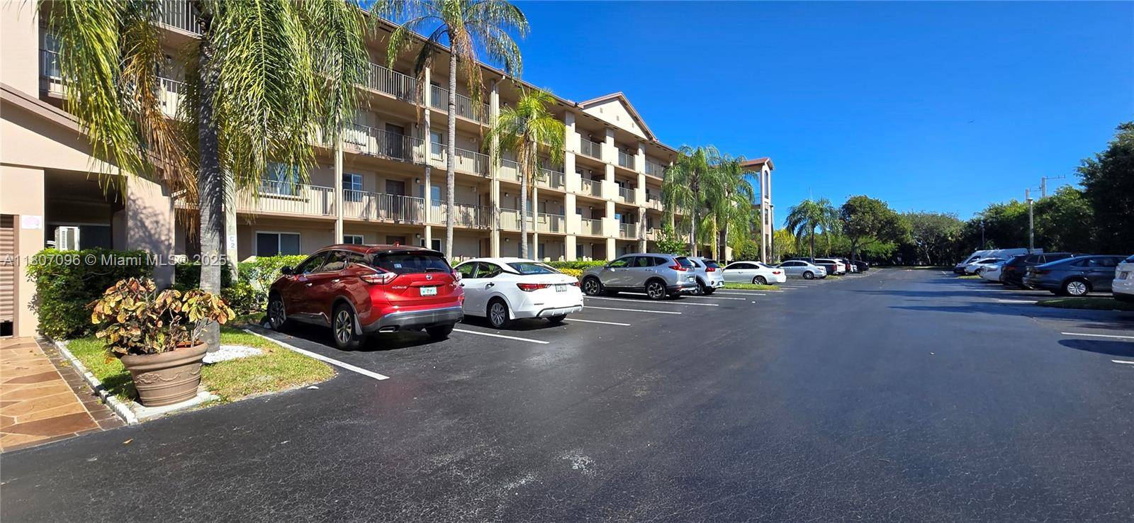 Pembroke Pines, FL 33027,12551 SW 16th Ct #311C