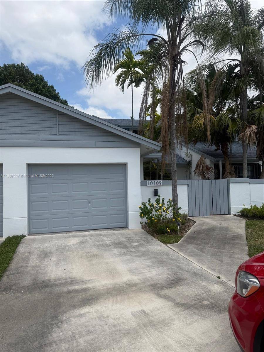Doral, FL 33178,10109 NW 52nd Ter