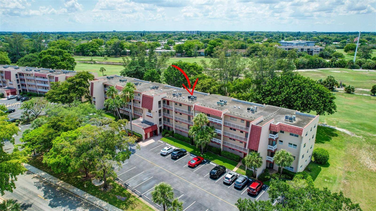 Margate, FL 33063,1055 Country Club Dr #406