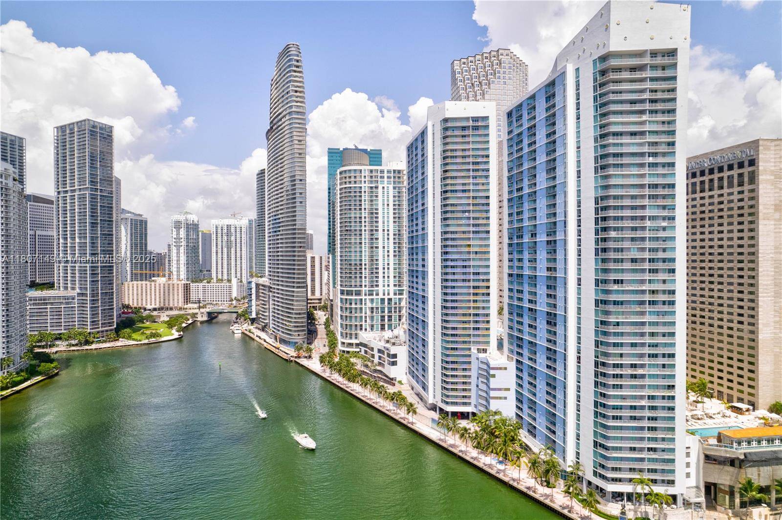 Miami, FL 33131,335 S Biscayne Blvd #1006