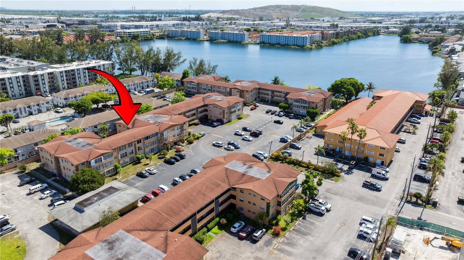 Hialeah Gardens, FL 33016,140 Royal Palm Rd #314-4