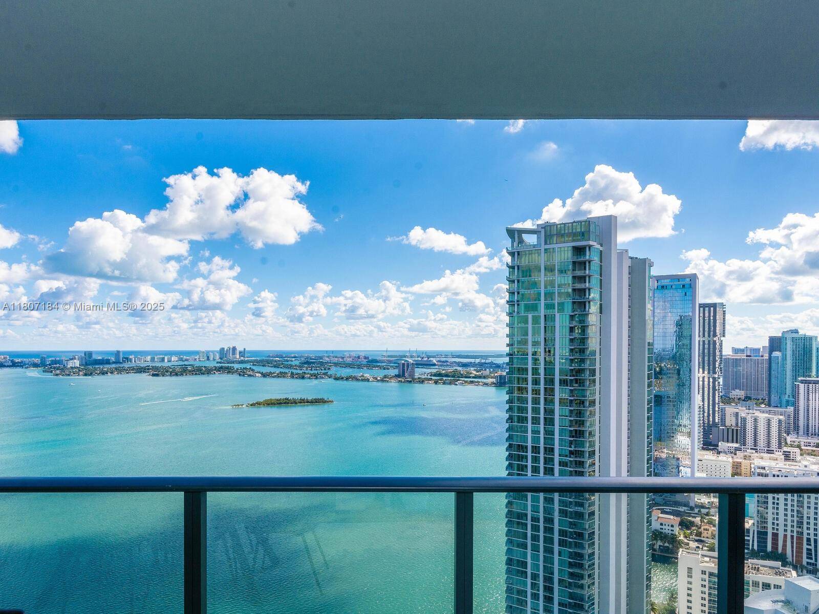 Miami, FL 33137,650 NE 32 #3302