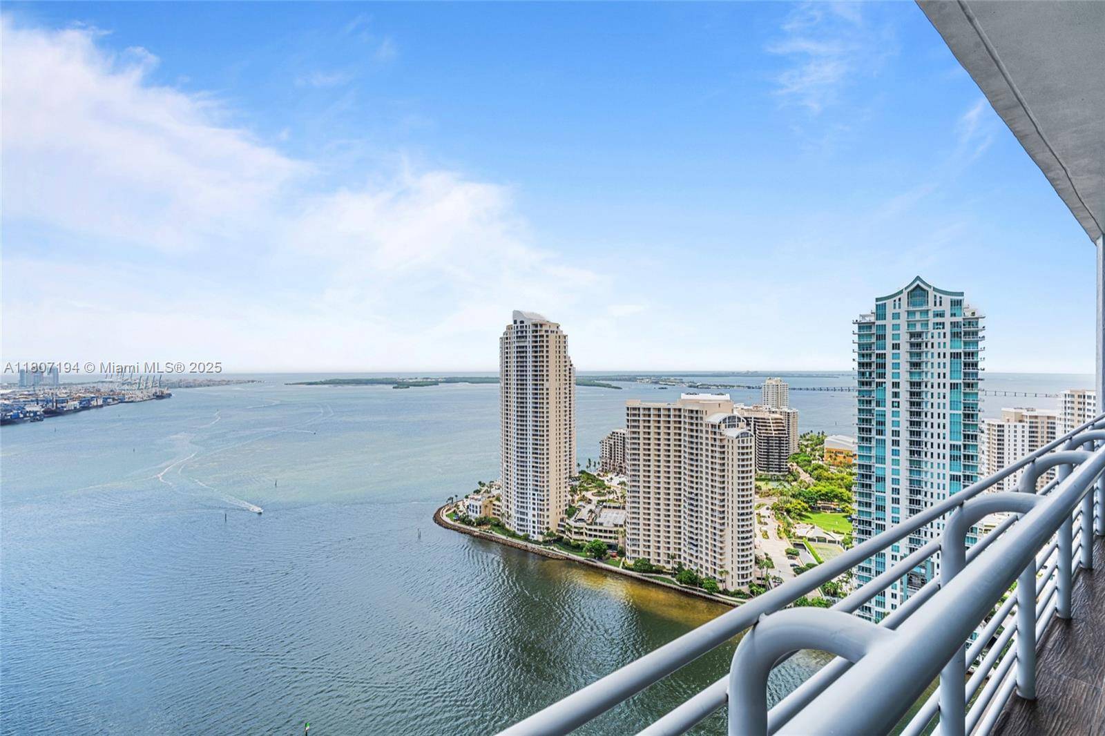 Miami, FL 33131,325 S Biscayne Blvd #3926