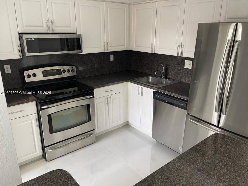 Hialeah, FL 33015,17500 NW 68th Ave #D3008