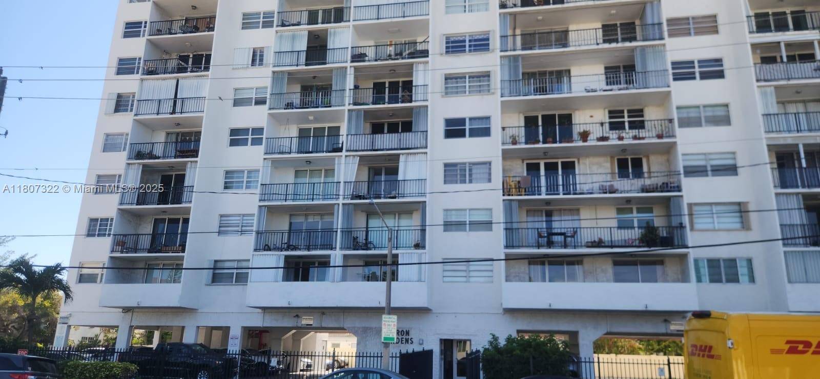 Miami Beach, FL 33141,7850 Byron Ave #403