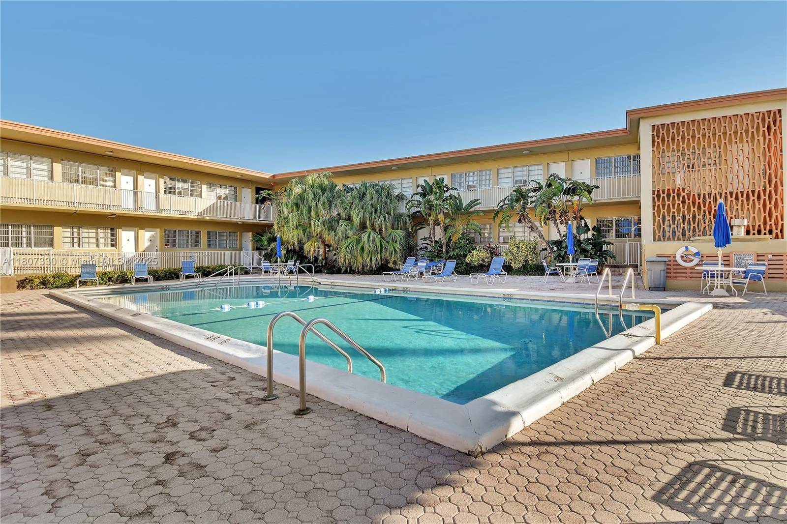 Hallandale Beach, FL 33009,26 W Diplomat Pkwy #2229