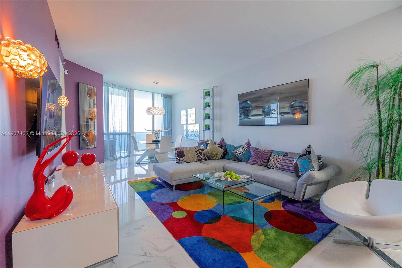 Sunny Isles Beach, FL 33160,18201 Collins Ave #3909