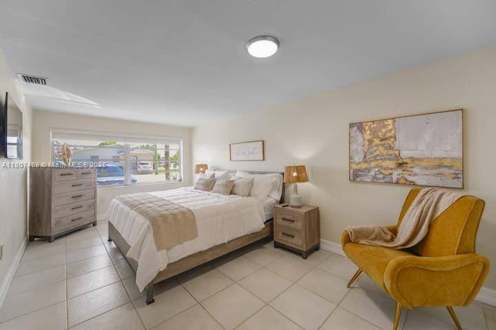 Miami, FL 33133,3262 SW 28th St #1