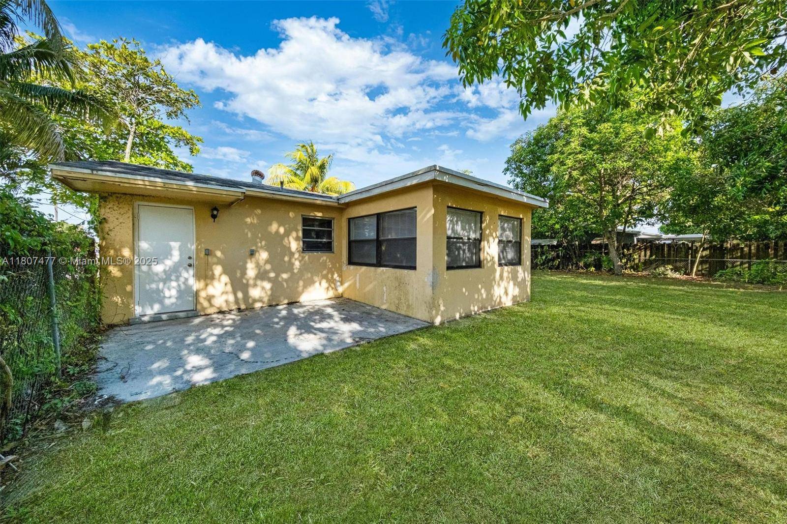 Sunrise, FL 33313,2391 NW 63rd Ter
