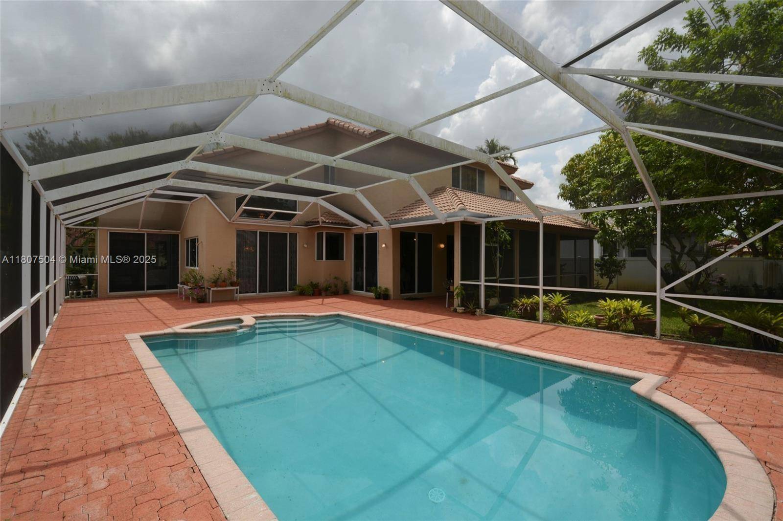 Pembroke Pines, FL 33029,1582 NW 182nd Way #0