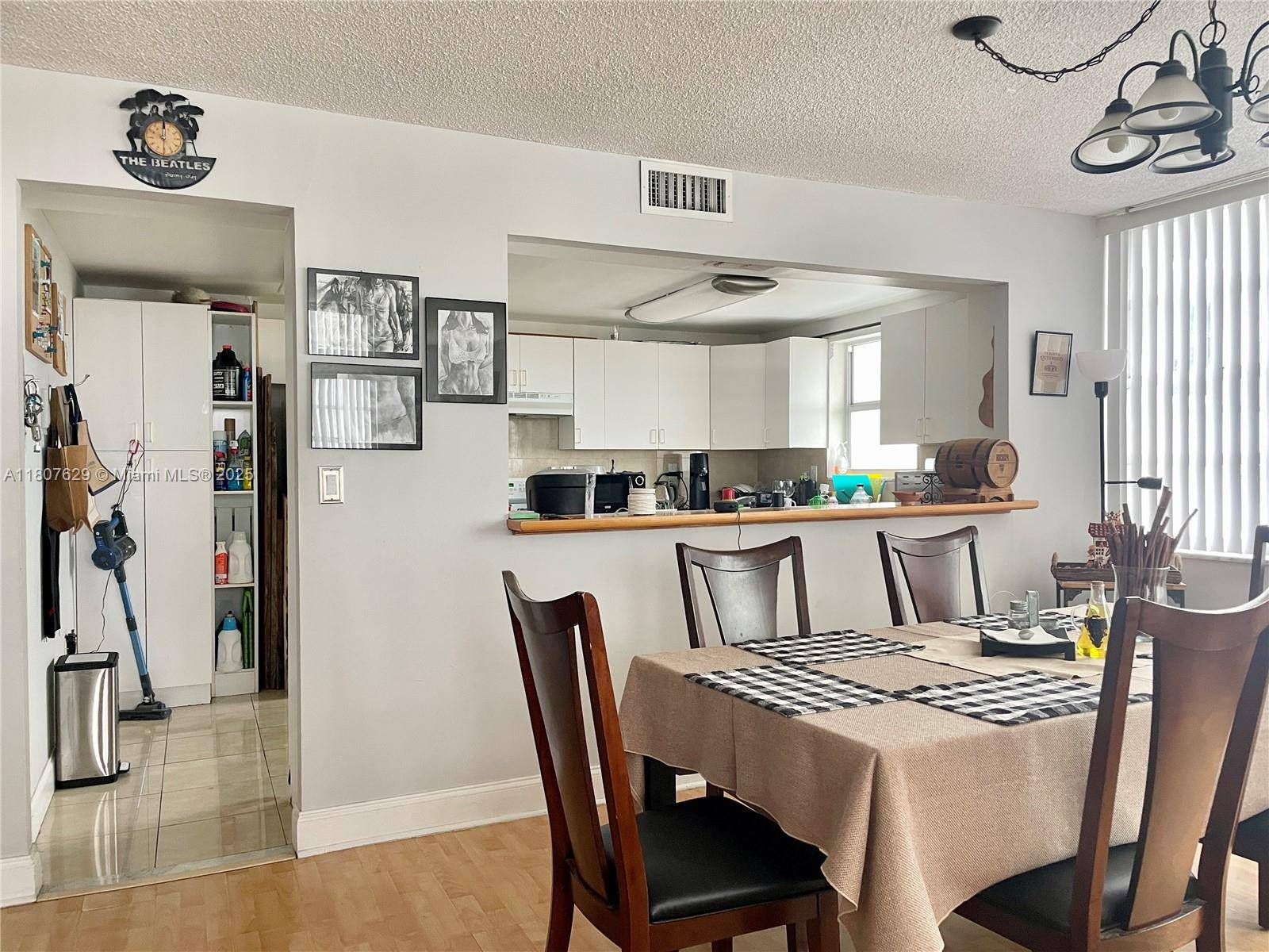 Aventura, FL 33160,2750 NE 183rd St #2308