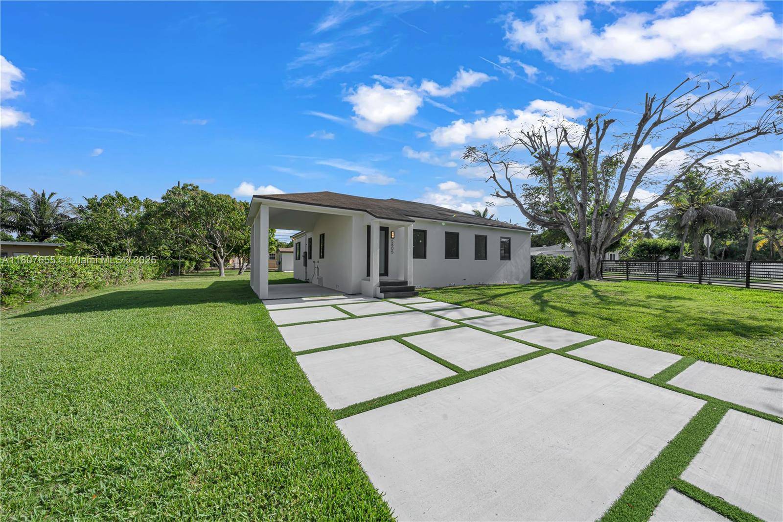 Miami, FL 33155,5805 SW 46th Ter