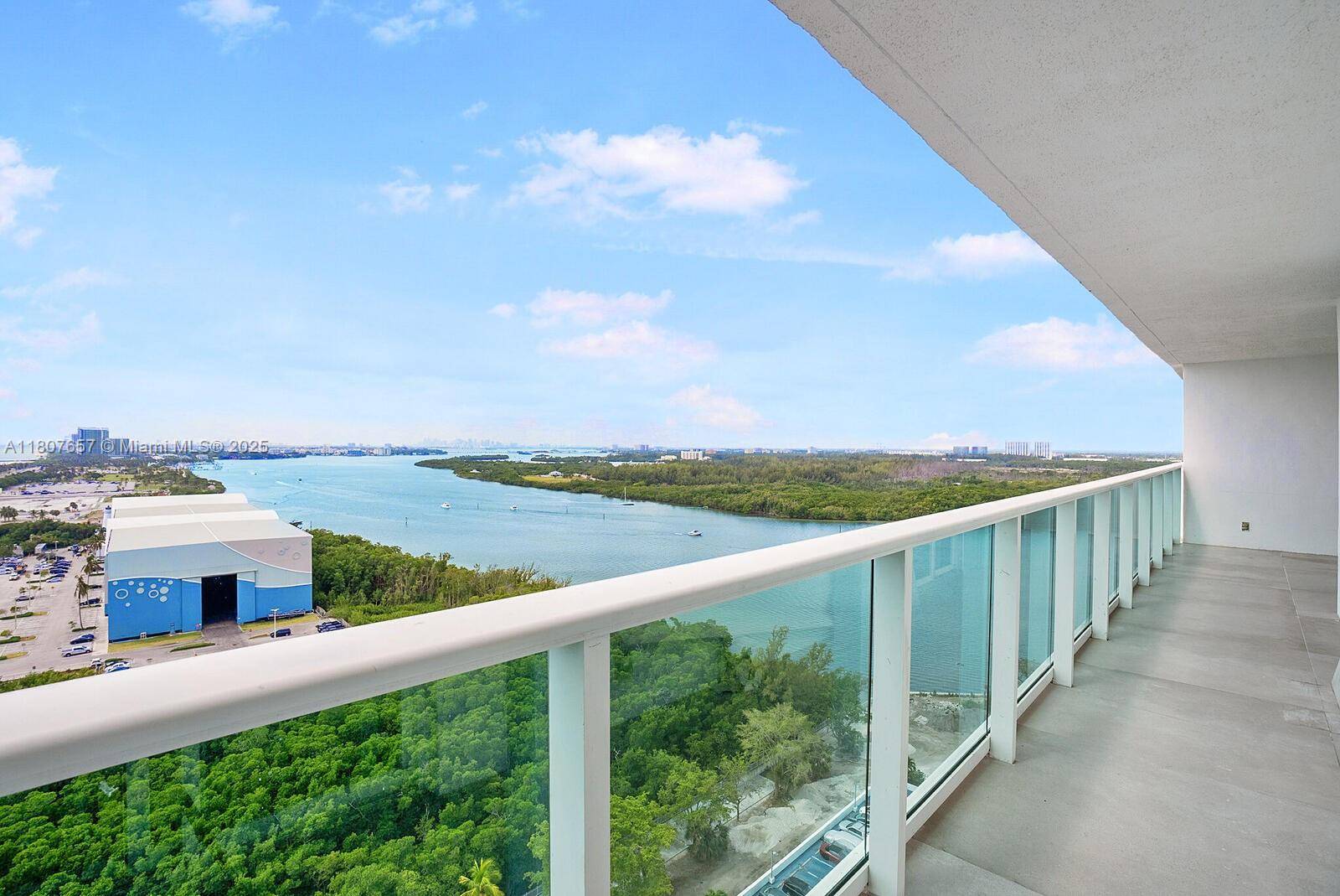 Sunny Isles Beach, FL 33160,100 Bayview Dr #2125