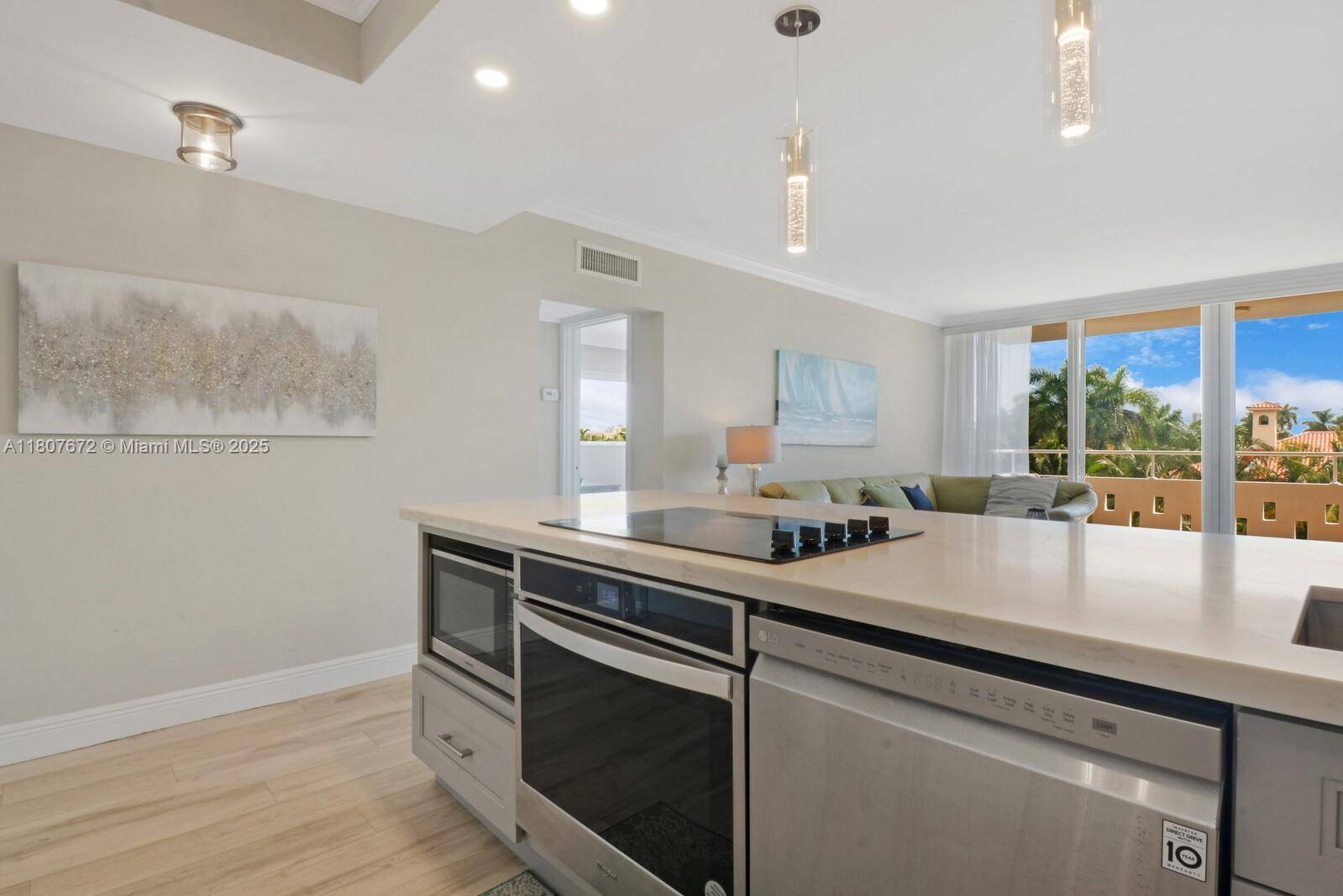 Fort Lauderdale, FL 33301,180 Isle Of Venice Dr #431