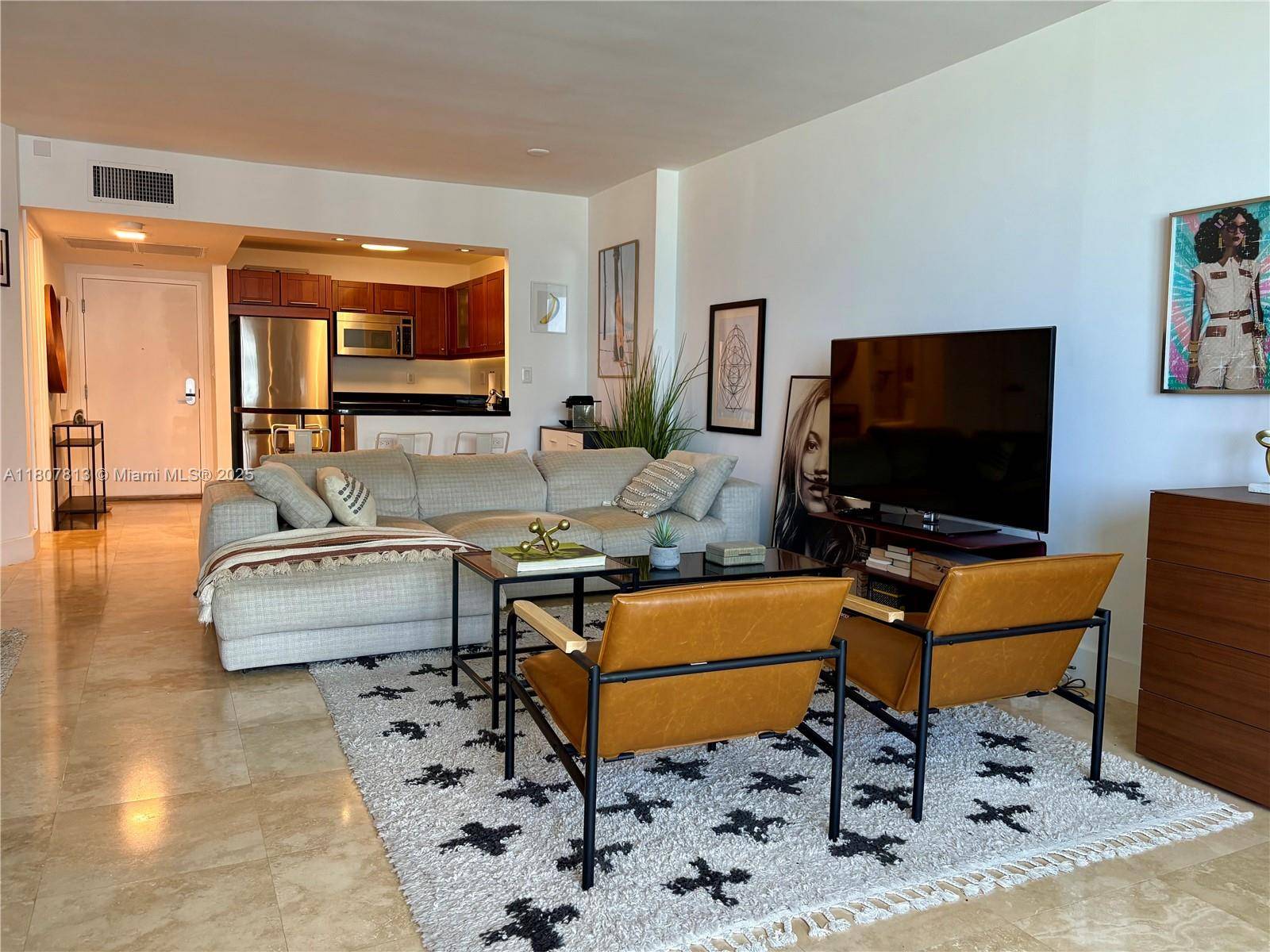 Miami Beach, FL 33139,2301 Collins Ave #1514