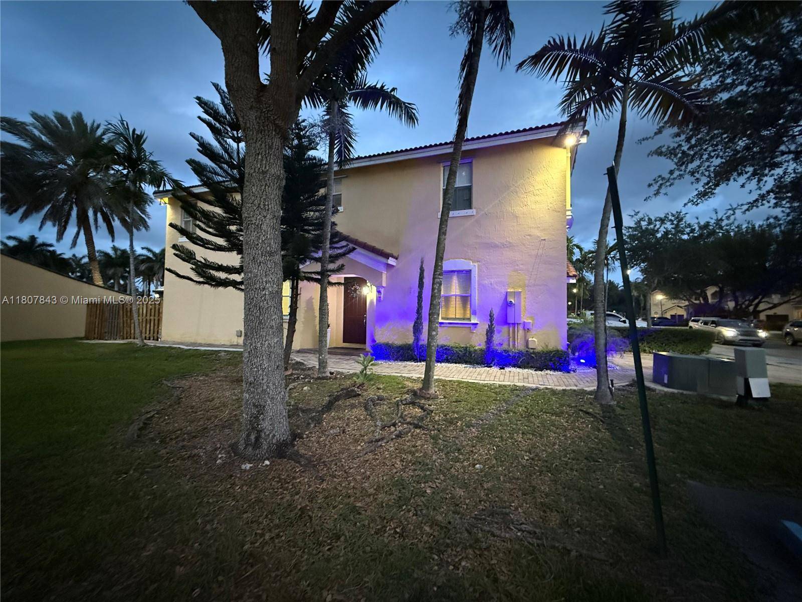 Miami, FL 33194,15029 SW 8th Ter