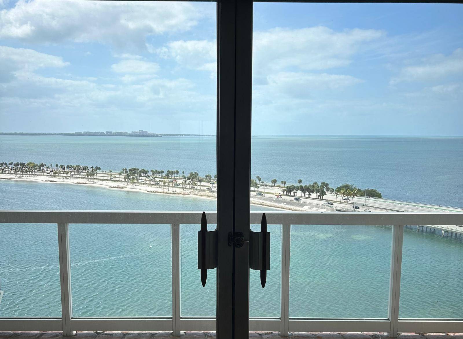 Miami, FL 33129,2451 Brickell Ave #17U