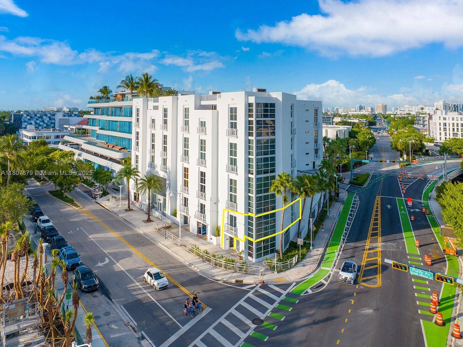 Miami Beach, FL 33139-1473,1701 SUNSET HARBOUR DR #OS201