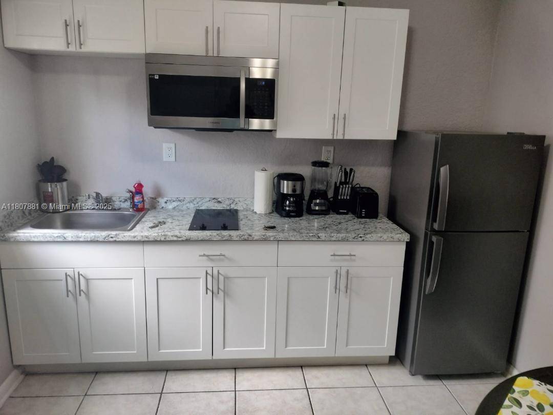 Lauderhill, FL 33311,3161 NW 4th St #A